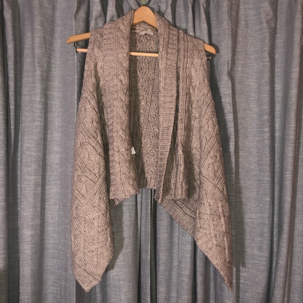 LOFT|OATMEAL CABLE KNIT SOFT SWEATER VEST|XS/S